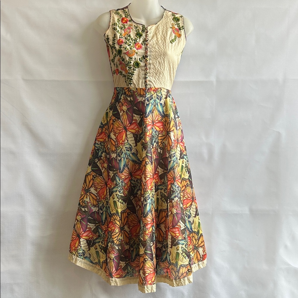 Cutest Ever Vintage Butterfly Print Dress